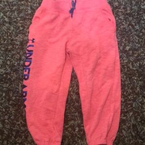 Girls Under Armour Capri joggers medium